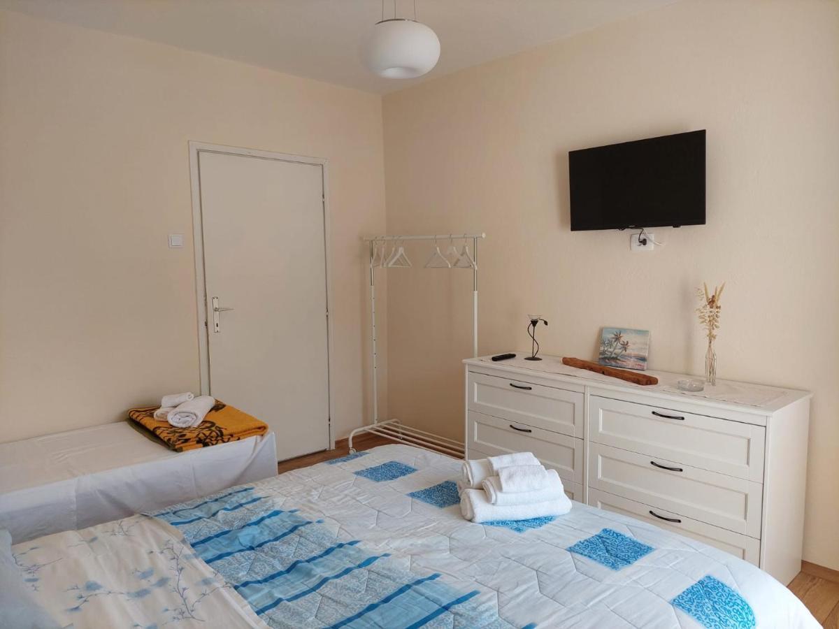 Apartman Danijela Apartment Klek Exterior foto
